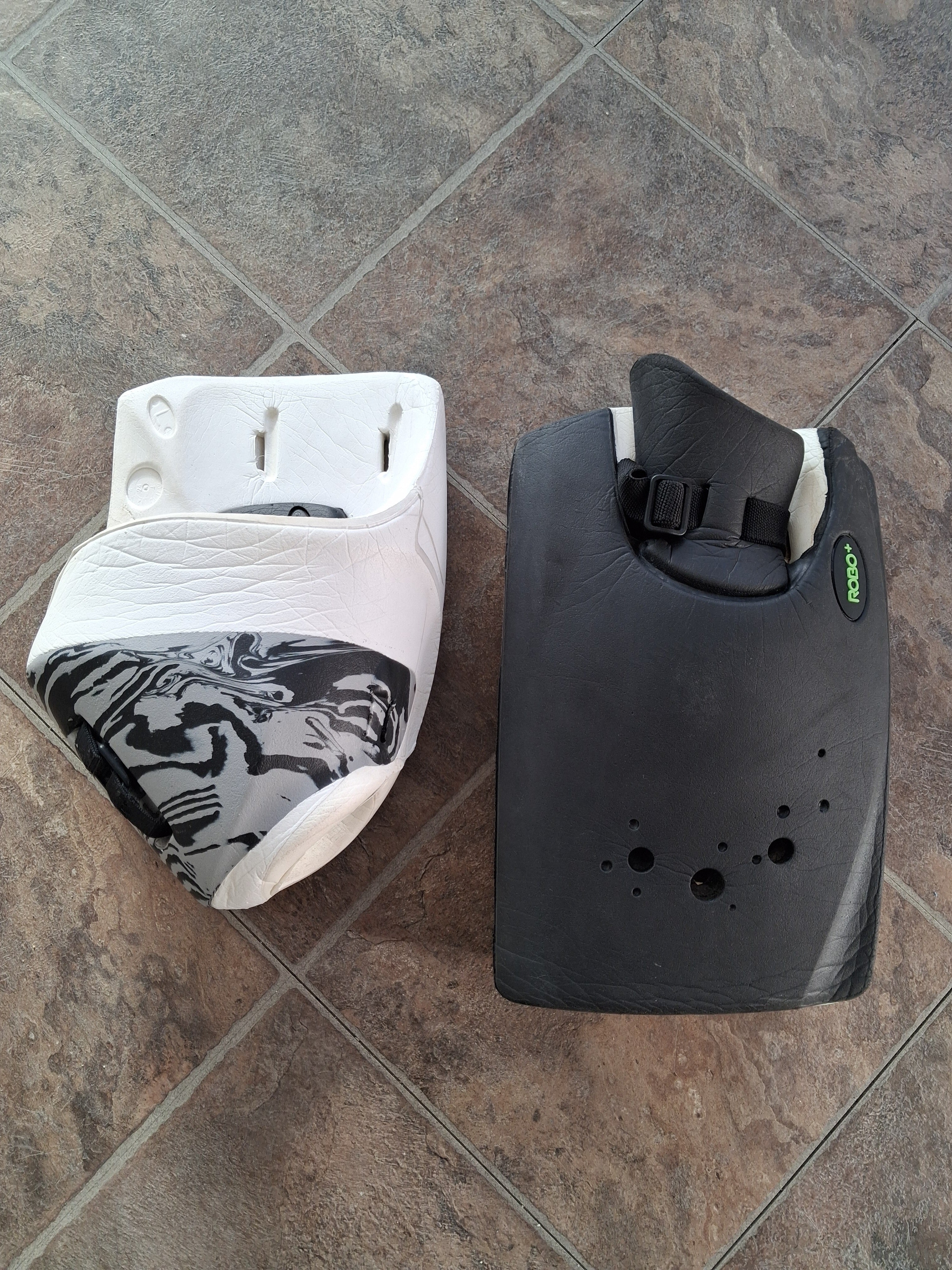 Used - Obo Robo PLUS Hand Protector SET - White/Large